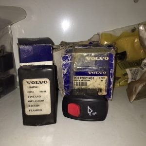 INTERRUPTORES ORIGINAIS NOVOS. CONSULTE-NOS O PREÇO.