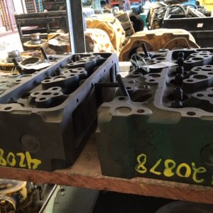 CABEÇOTES MOTOR TD73, APLICAÇÃO L120 C/D  ORIGINAIS USADOS NO ESTADO EM QUE SE ENCONTRA.